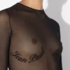 Das Jean Paul Gaultier Oberteil mit Flockdruck