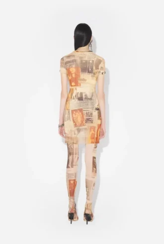 Das kurze „Journal“-Kleid