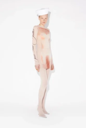 Das kurze Kleid „Le Classique“ Das kurze Kleid „Le Classique“