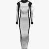 Das lange Mariniare-Kleid aus zwei Materialien Das lange Mariniare-Kleid aus zwei Materialien