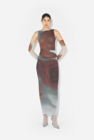 Das lange rote „Blurry Roses“-Kleid Das lange rote „Blurry Roses“-Kleid