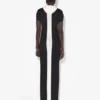Das lange schwarze Kleid mit Chevron-Muster Das lange schwarze Kleid mit Chevron-Muster