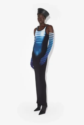 Das „Le Male“-Kleid mit langen Trägern