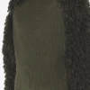 Der Pullover mit Schlingenstich Der Pullover mit Schlingenstich