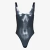 Der silberne Body Dust-Badeanzug Der silberne Body Dust-Badeanzug