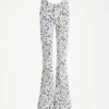 Die Curved-Jeans mit Blumenmuster