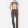 Die Hose mit Knopfloch Die Hose mit Knopfloch