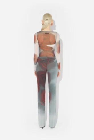 Die rote Blurry Roses Hose