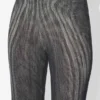 Die schwarze Spiral-Hose Die schwarze Spiral-Hose